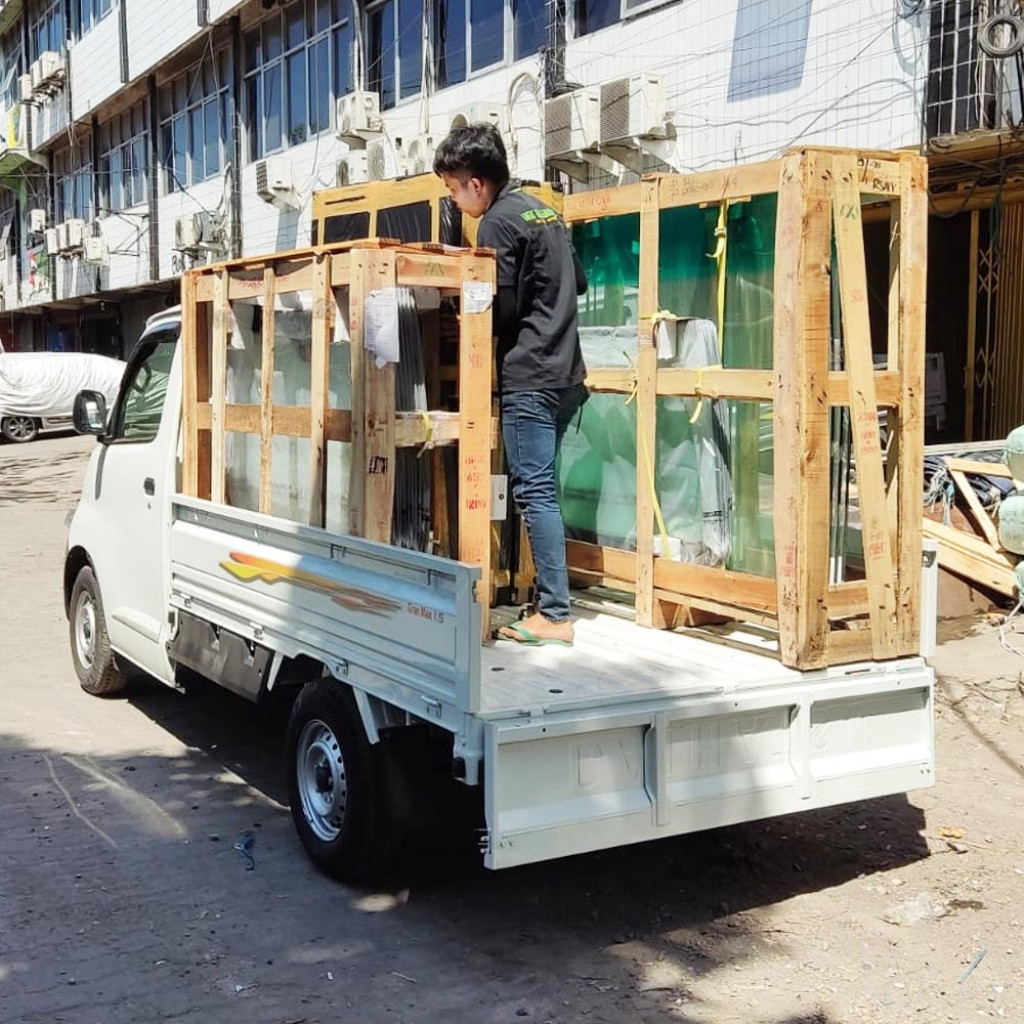 harga ekspedisi mojokerto ke sorong
