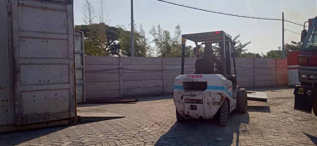 Ekspedisi Surabaya Container Dumai