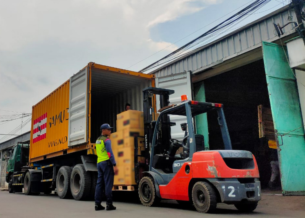 Ekspedisi Container Jakarta Maumere