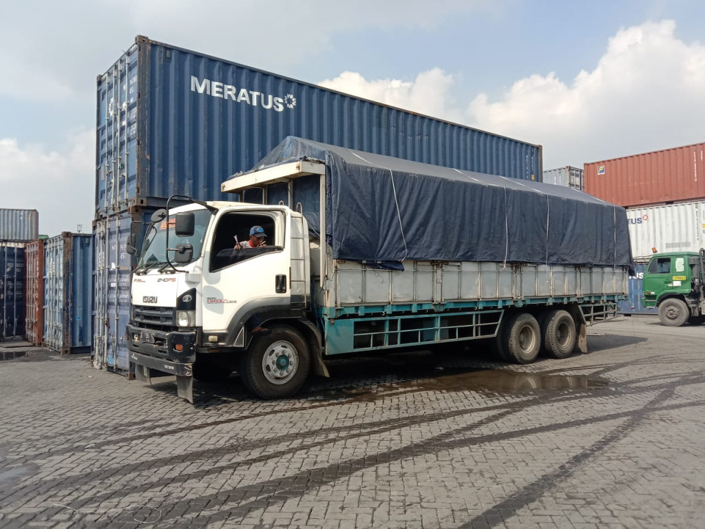 ongkir pengiriman surabaya pasang kayu