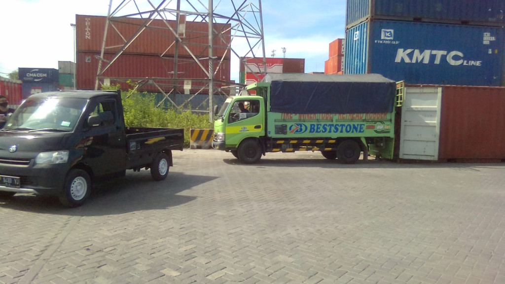 harga ekspedisi surabaya soppeng