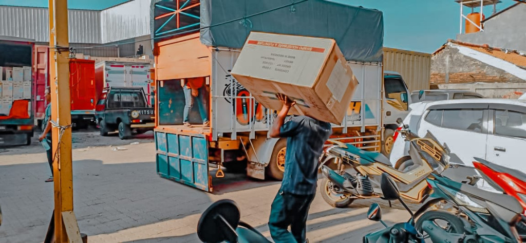 cargo semarang oluhata