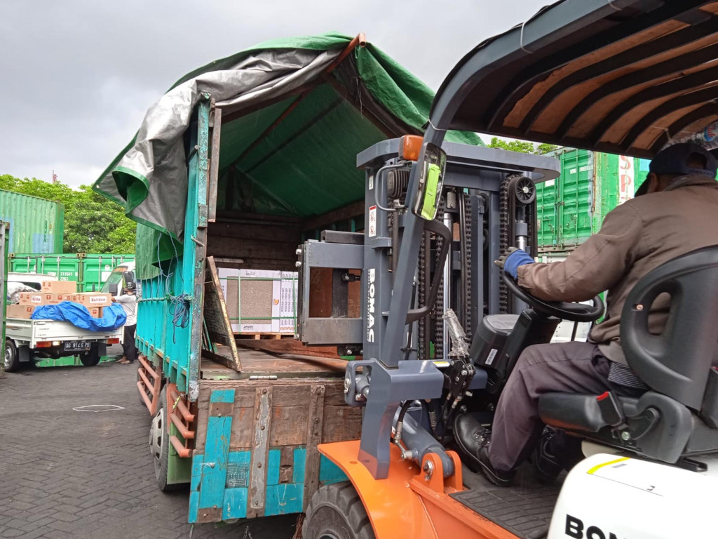 pengiriman semarang mamuju