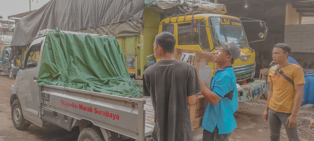 Harga Ekspedisi Surabaya Loa Kulu