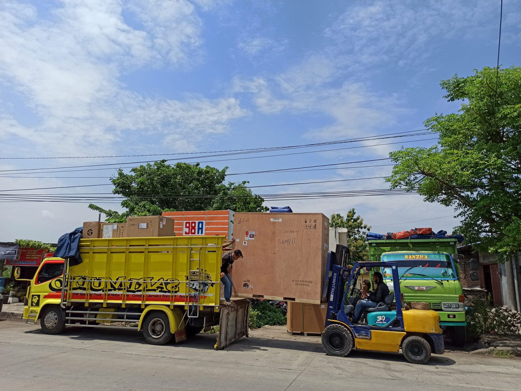 Ekspedisi depok ke kupang murah