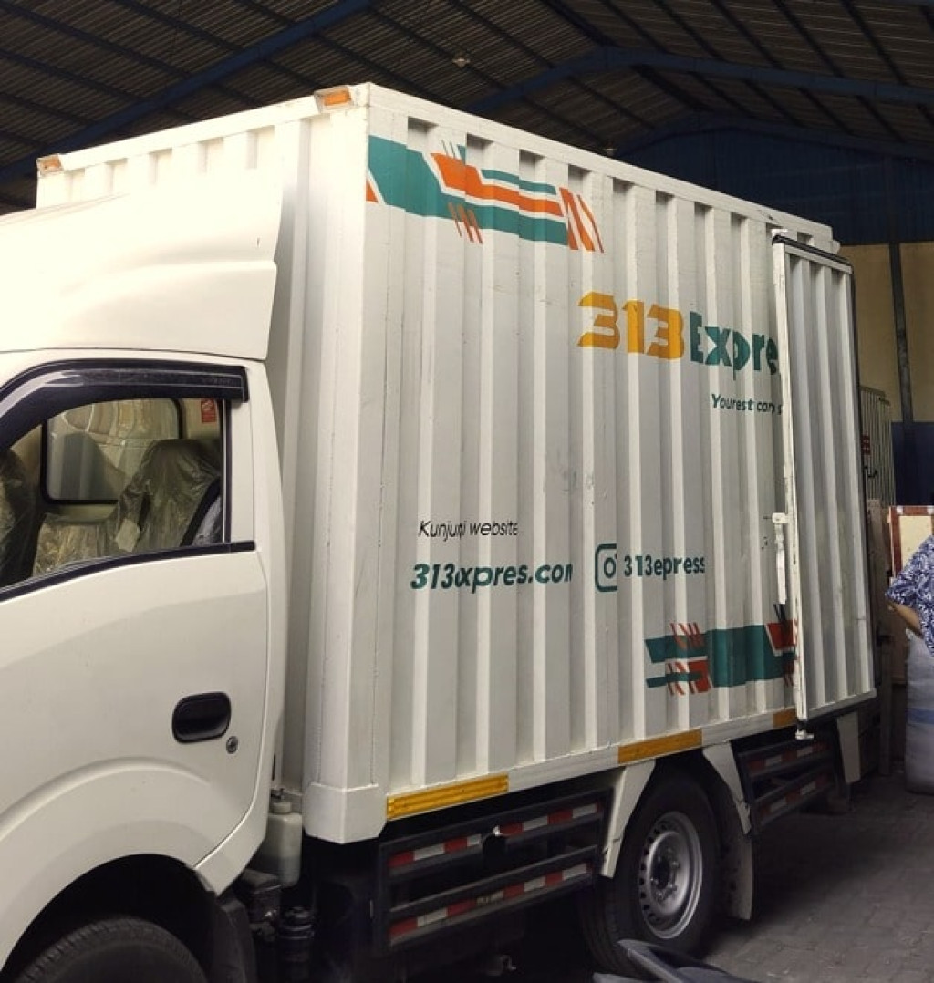 Cargo Surabaya Waibakul Murah