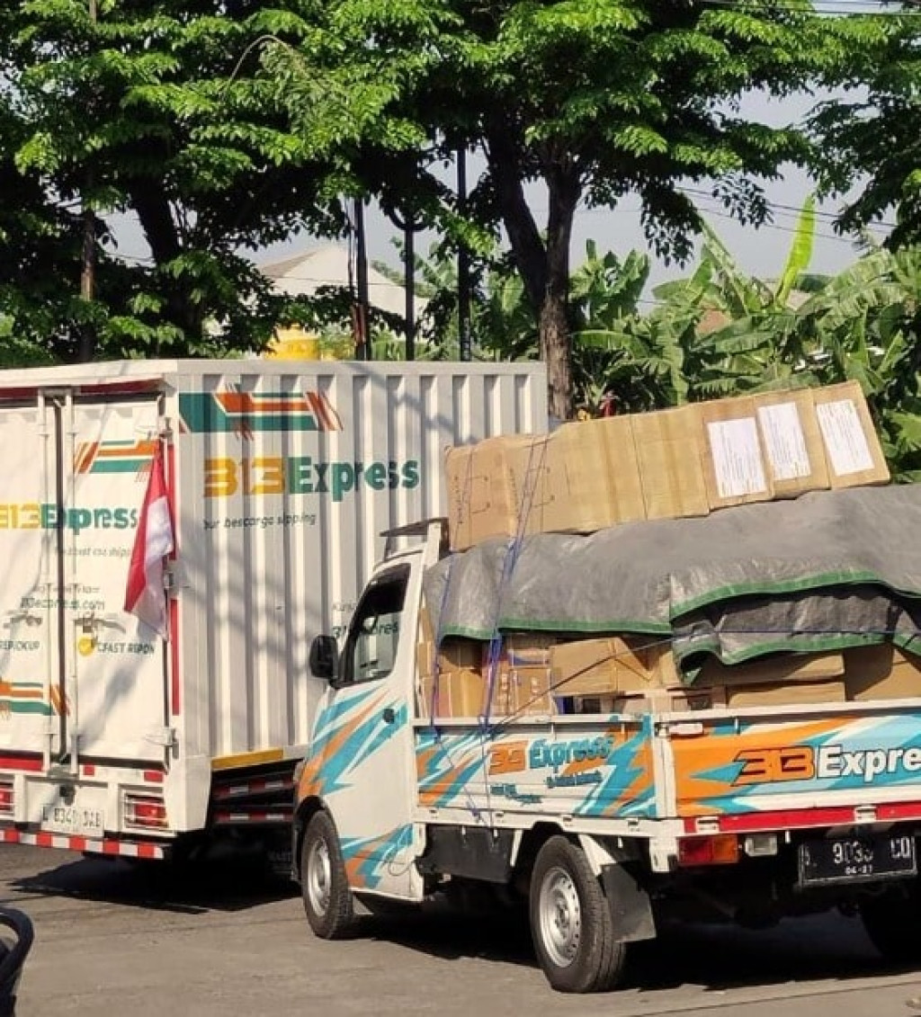 Cargo Jember Makassar